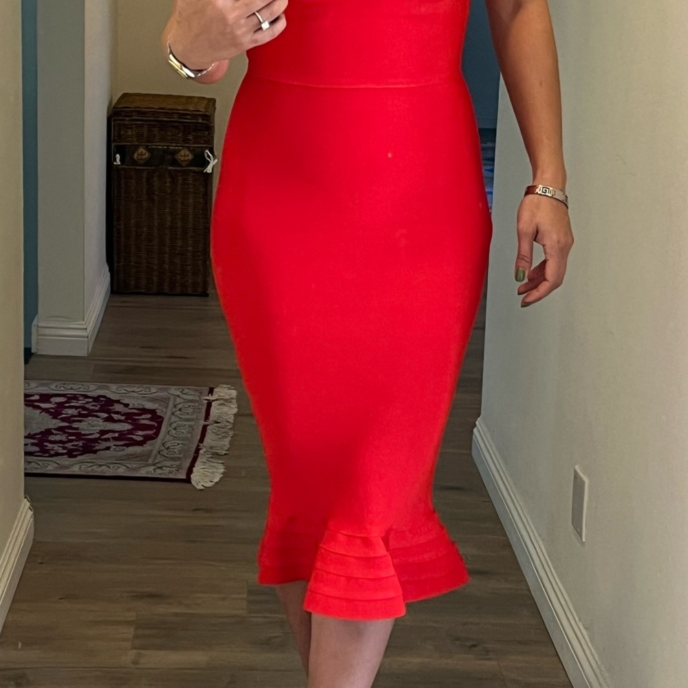 Elegant Red Women's Skirt